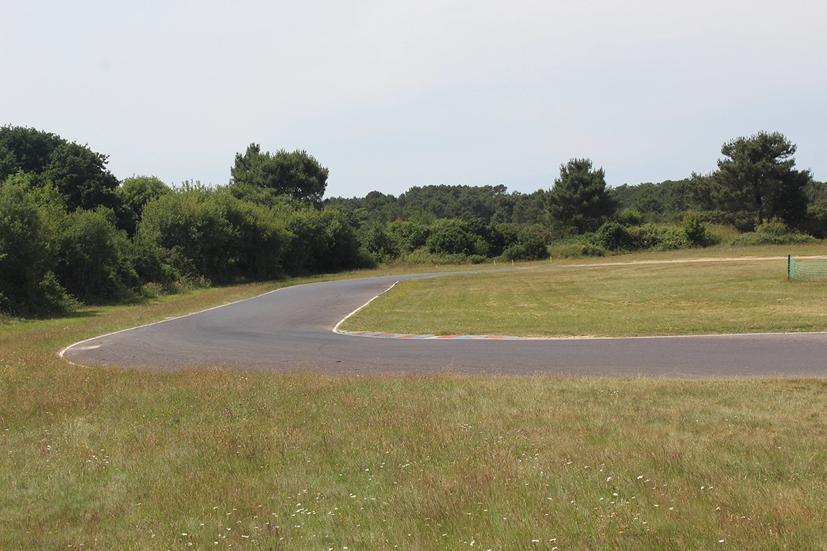 Photo de présentation du 9ème virage de notre circuit SMKart#50